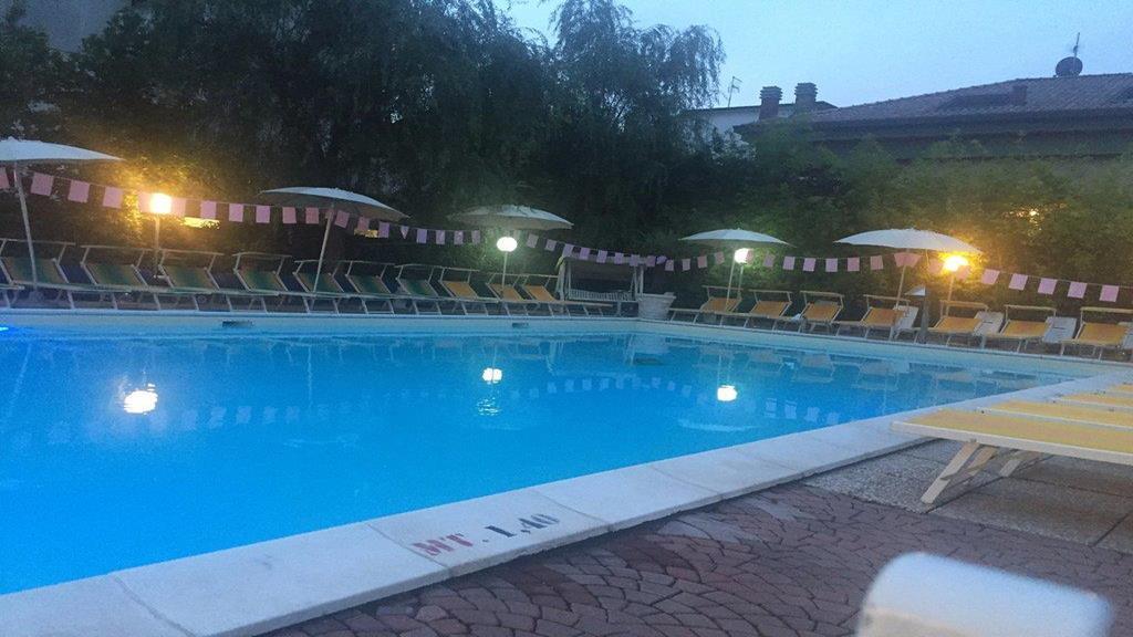 Hotel Tre Rose Riccione Eksteriør bilde