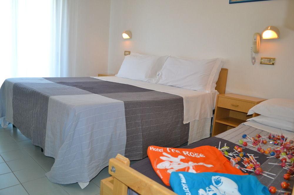 Hotel Tre Rose Riccione Eksteriør bilde
