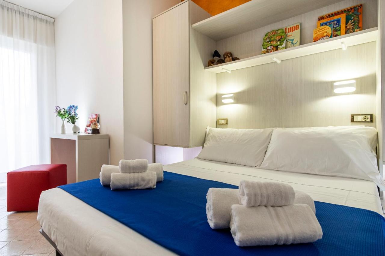 Hotel Tre Rose Riccione Eksteriør bilde
